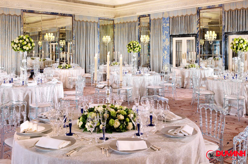 ghế chiavari tiffany nhựa
