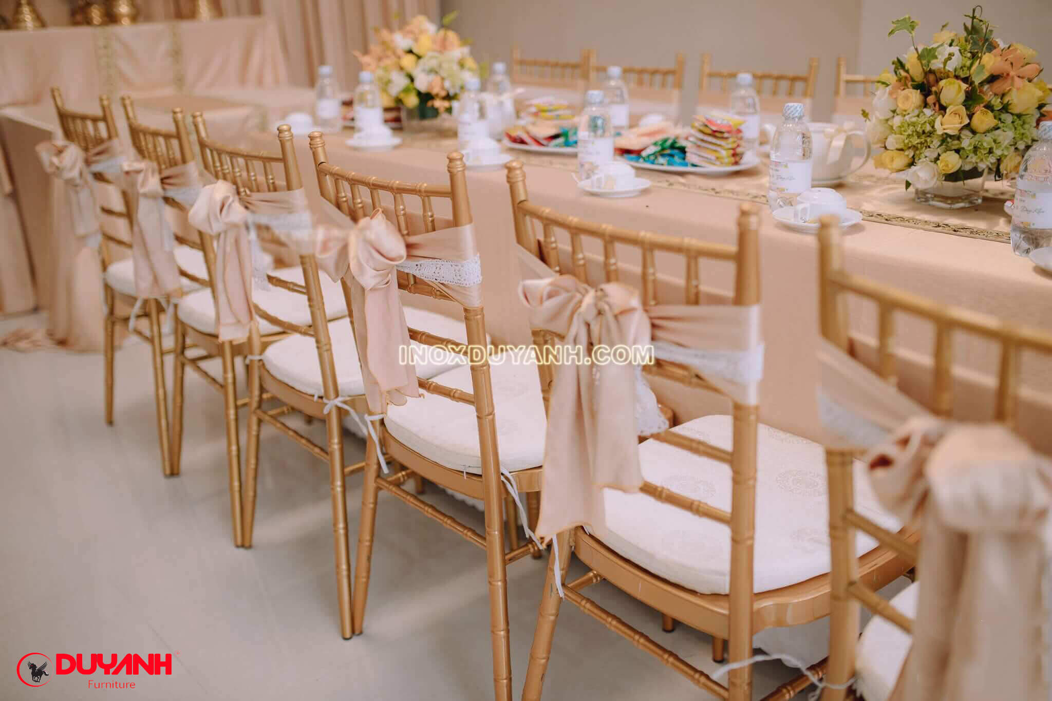 ghế tiffany cũ